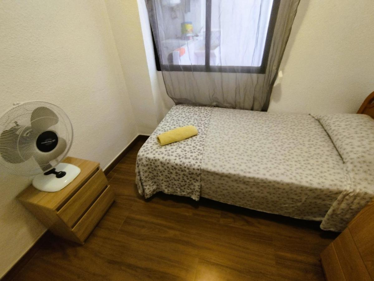 Sunny Flat With Huge Terrace! Close Downtown! Alicante Eksteriør billede