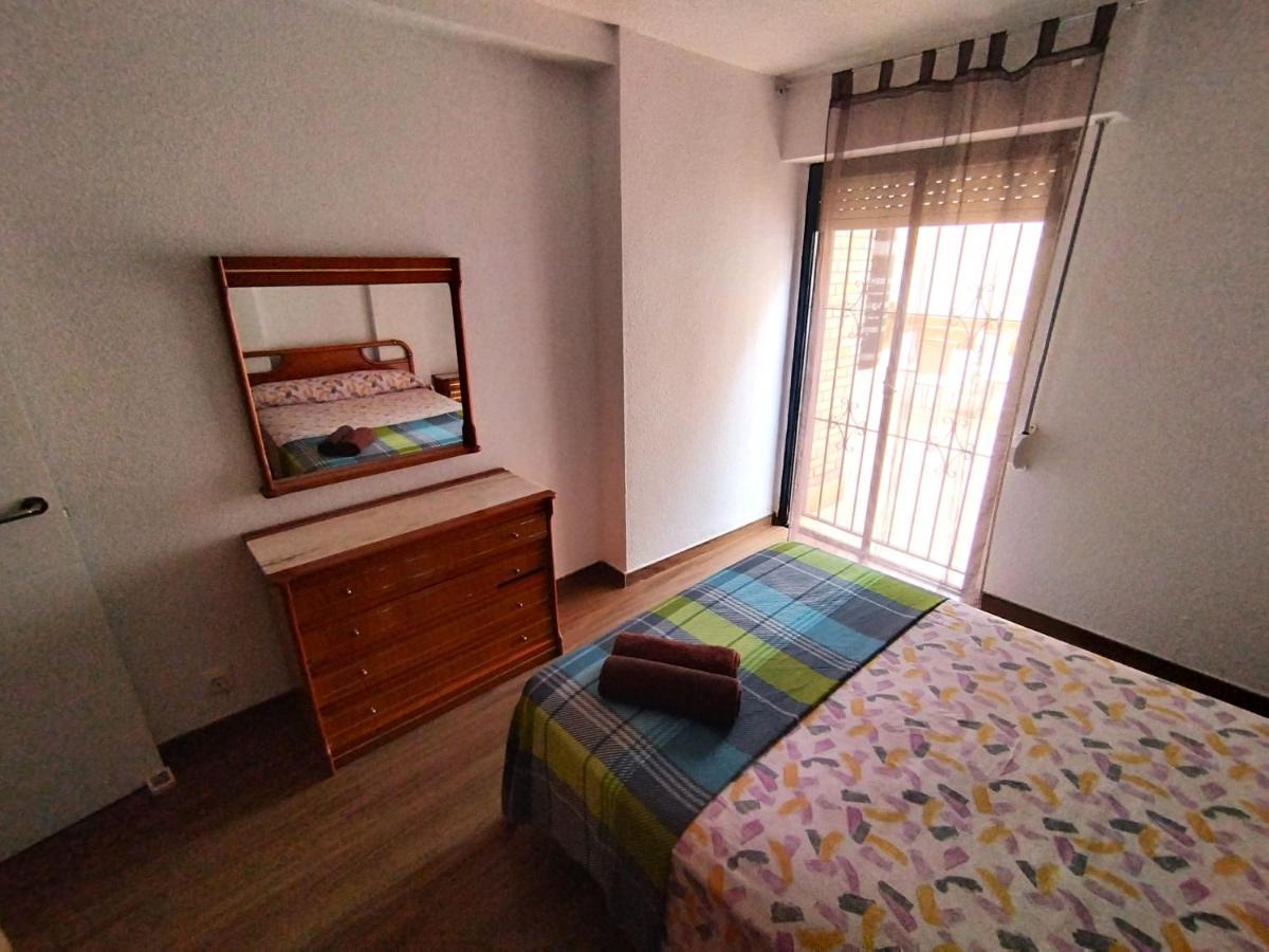 Sunny Flat With Huge Terrace! Close Downtown! Alicante Eksteriør billede