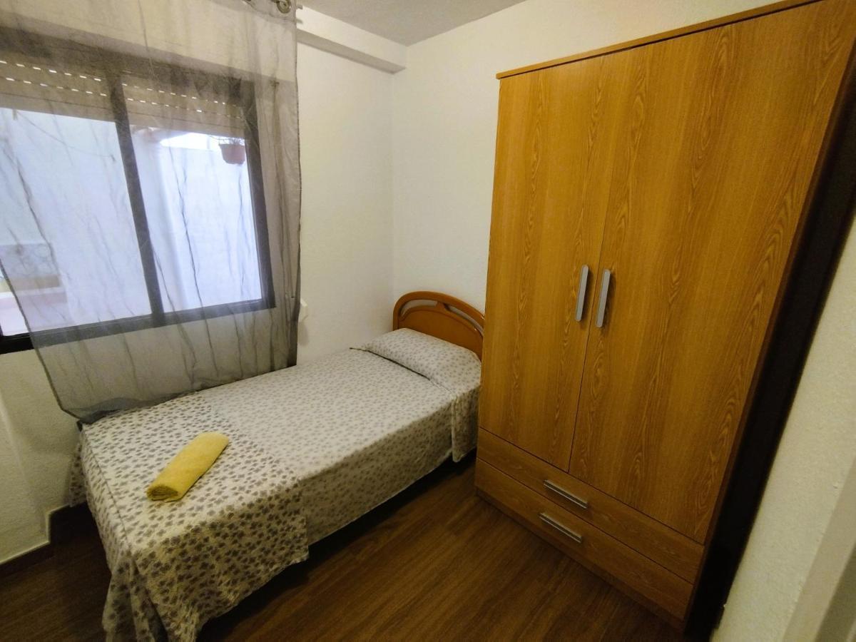 Sunny Flat With Huge Terrace! Close Downtown! Alicante Eksteriør billede